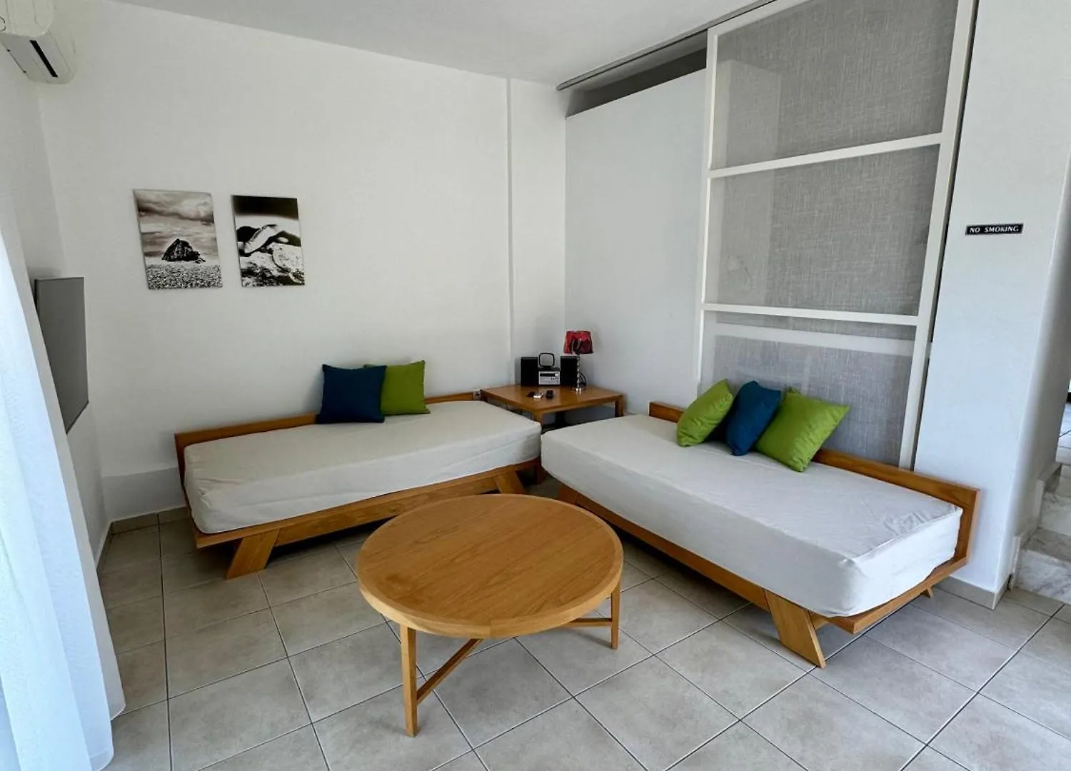 Possidi Hiliadou Apartment